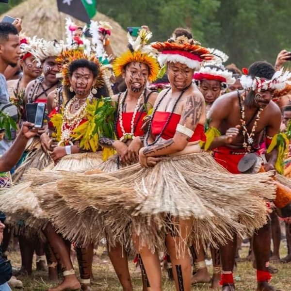 Papuan Ladies